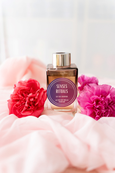 Dyfuzor zapachowy - La Vie Est Belle Perfum Dyfuzor zapachowy - La Vie Est Belle Perfum