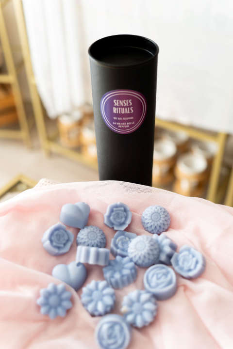 Woski zapachowe La Vie Est Belle 100g Woski zapachowe La Vie Est Belle 100g