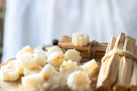 Woski zapachowe Palo Santo 100g Woski zapachowe Palo Santo 100g