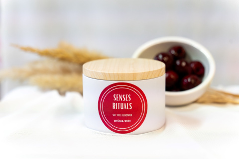 Świeca Sojowa - Wiśnia z Rumem 100g Świeca Sojowa - Wiśnia z Rumem 100g